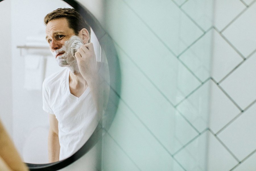 Zabiegi kosmetyczne dla mężczyzn pozwalają na profesjonalną pielęgnację całej skóry